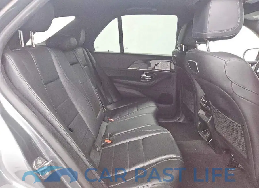 4JGFB4JB6LA108502# 11