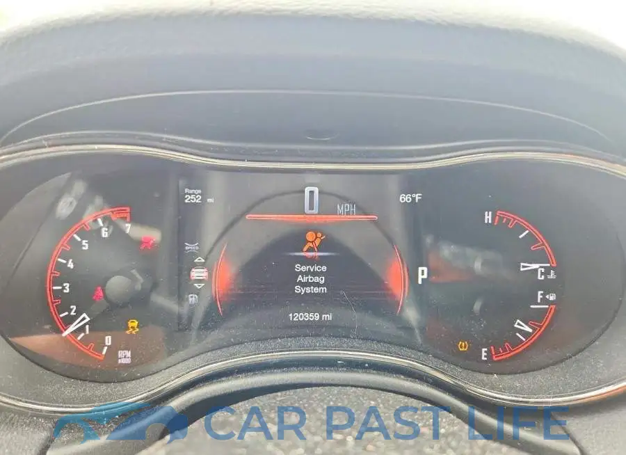 1C4RDJDG3KC770560# 9
