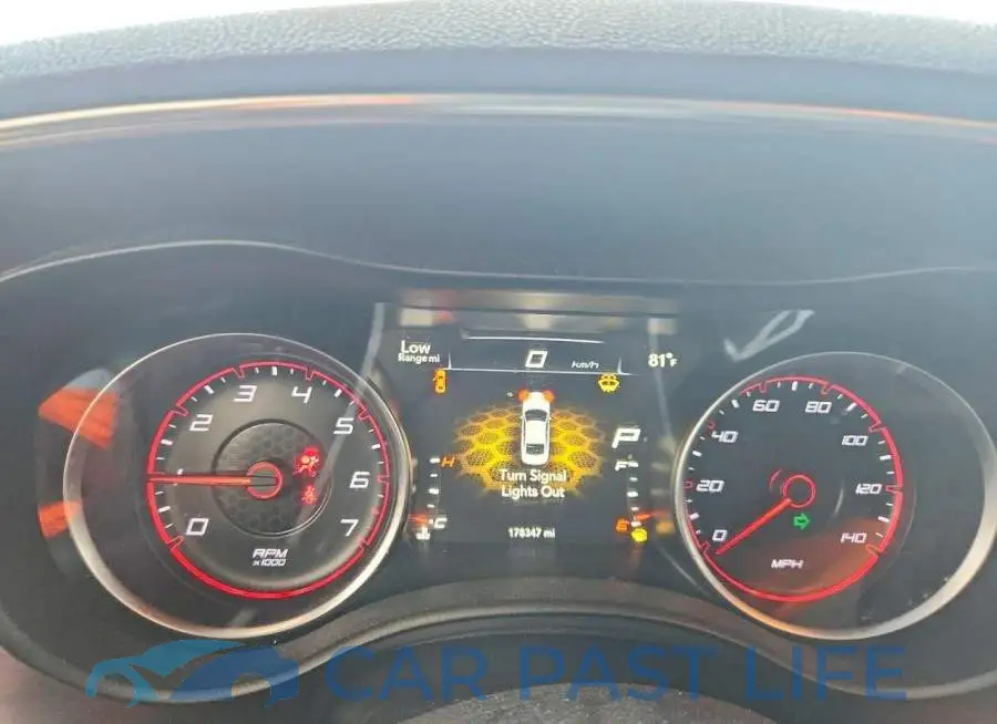2C3CDXBG4HH584032# 9