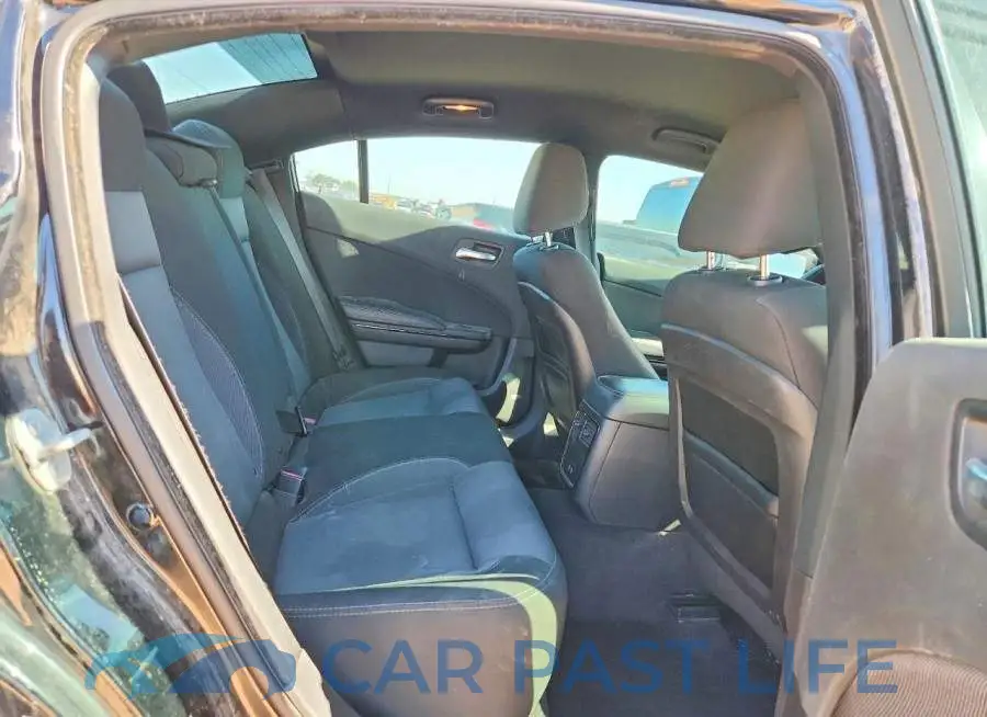 2C3CDXBG8JH163940# 10