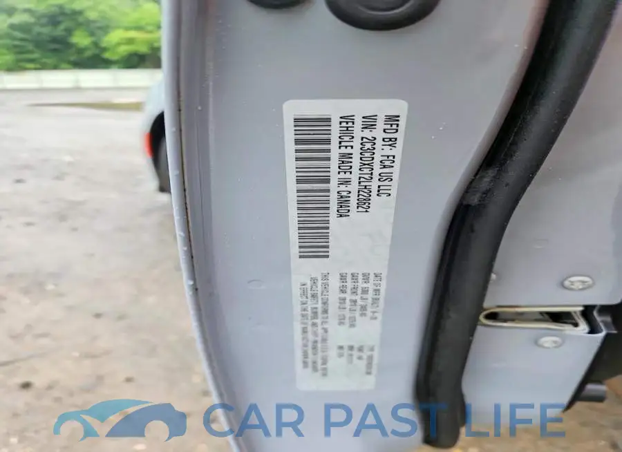 2C3CDXCT2LH228621# 12