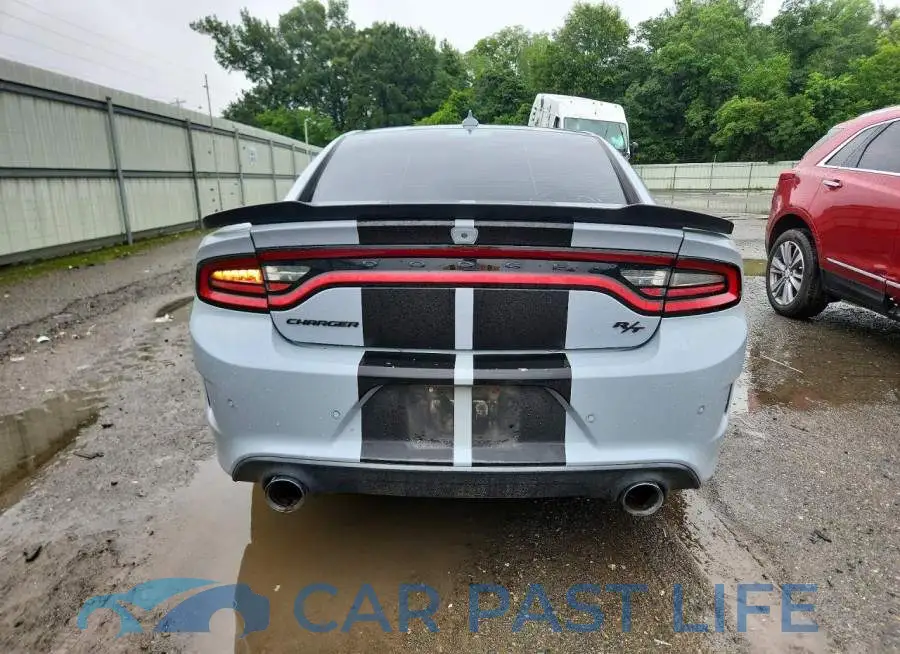 2C3CDXCT2LH228621# 6