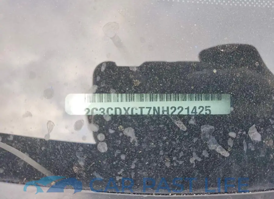 2C3CDXCT7NH221425# 12