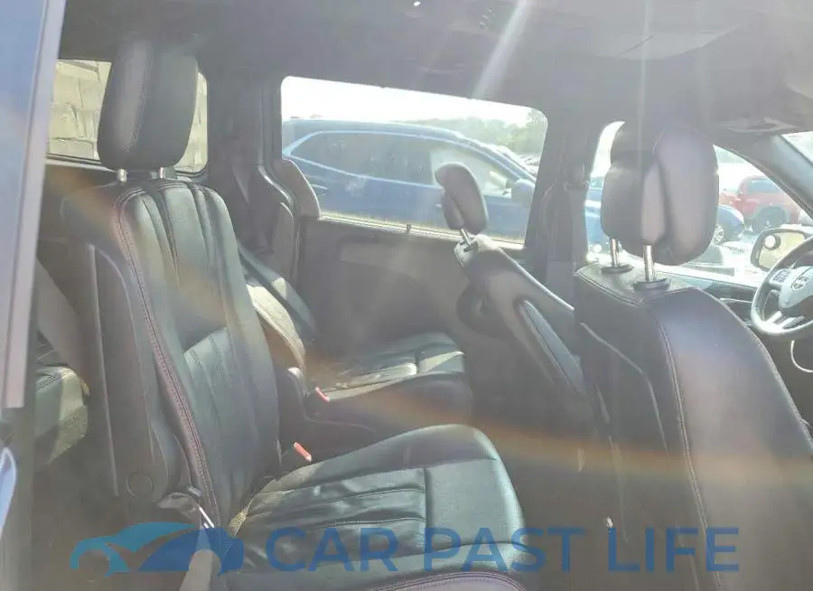2C4RDGEG7JR284082# 11