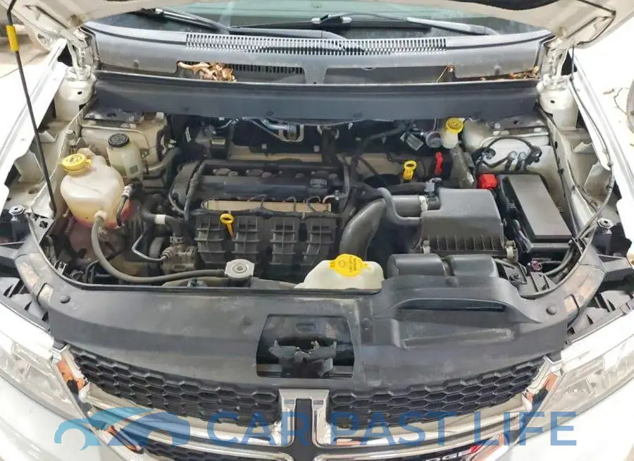 3C4PDCAB3HT582677# 12