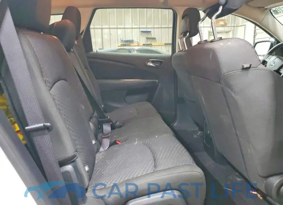 3C4PDCAB3HT582677# 11