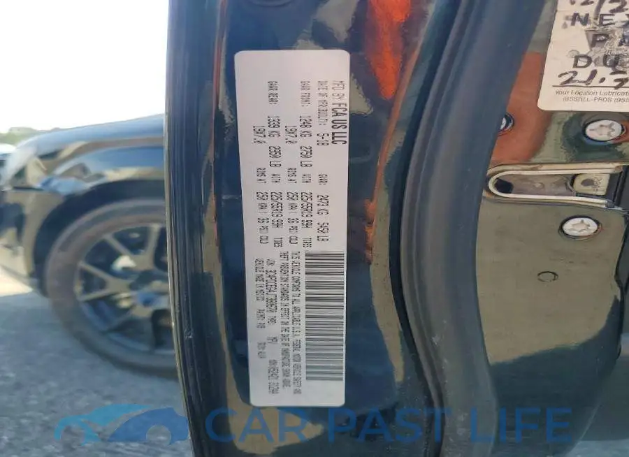 3C4PDCEG4JT380670# 12