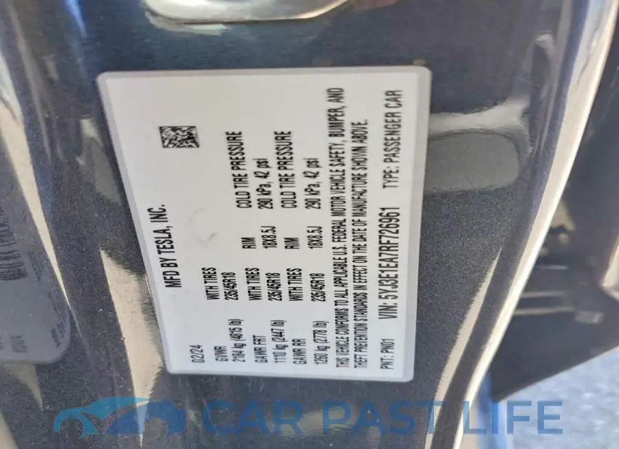 5YJ3E1EA7RF726961# 12