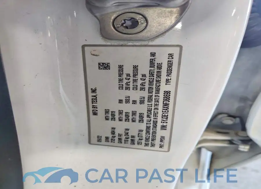 5YJ3E1EAXNF368698# 12
