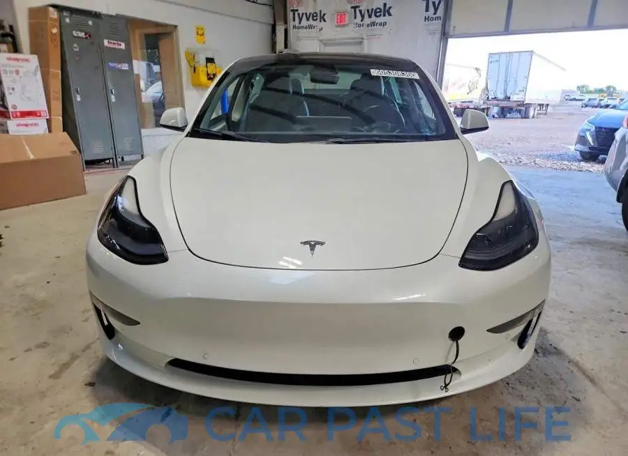 5YJ3E1EAXNF368698# 5