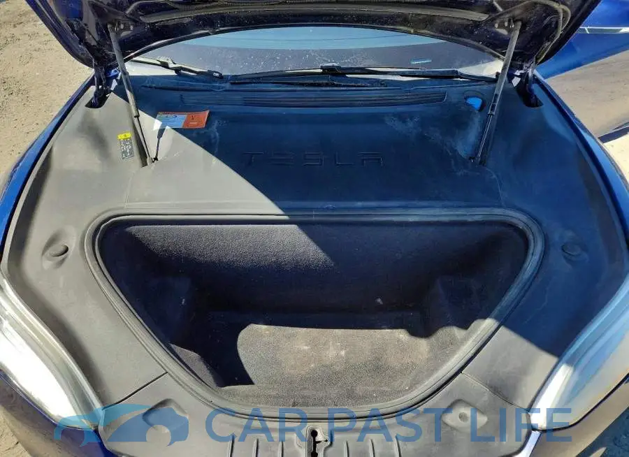 5YJSA1E28JF282820# 11