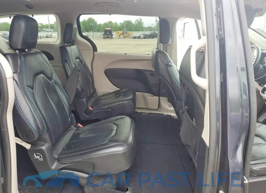 2C4RC1BG2MR589157# 11