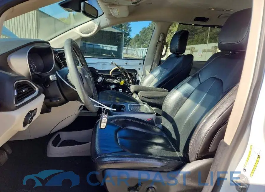 2C4RC1BG5NR150763# 7