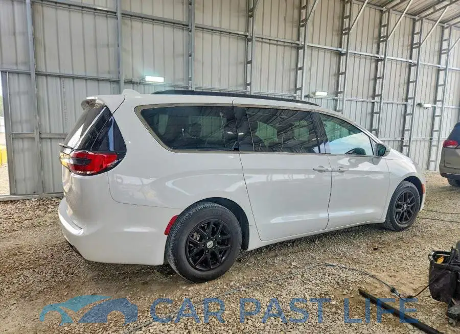 2C4RC1BG8NR178282# 3