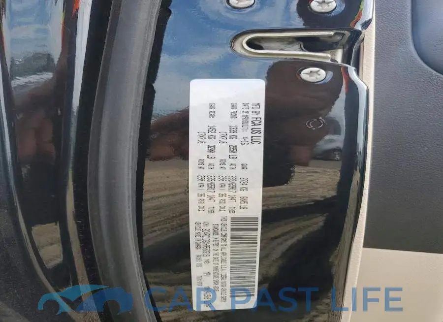 2C4RC1DGXHR502219# 13
