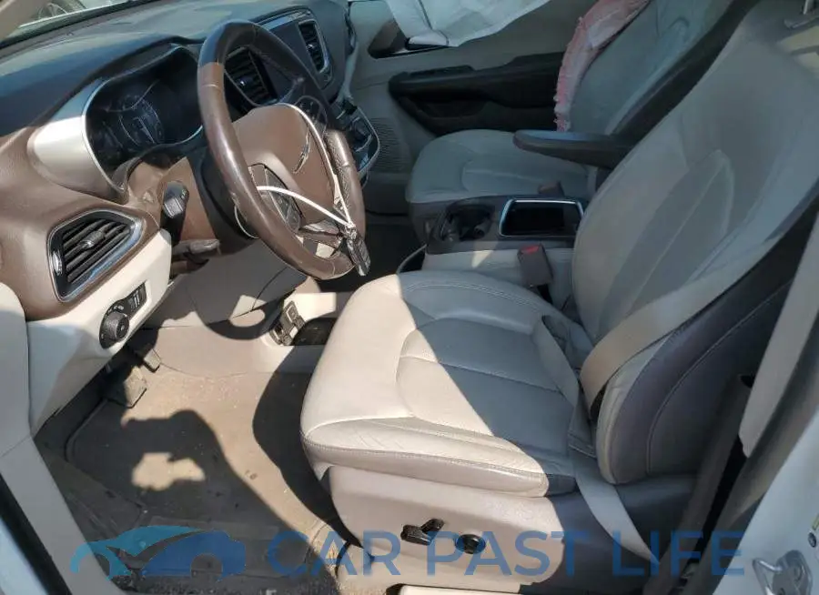 2C4RC1EG3HR560610# 7