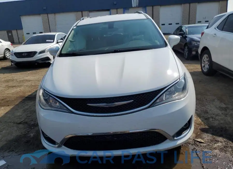 2C4RC1EG3HR560610# 5