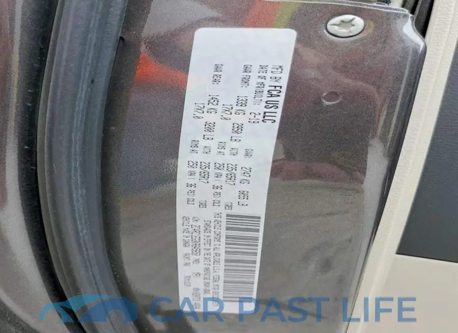 2C4RC1EG3KR645650# 13