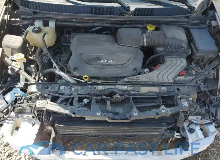 2C4RC1FG1JR316667# 12