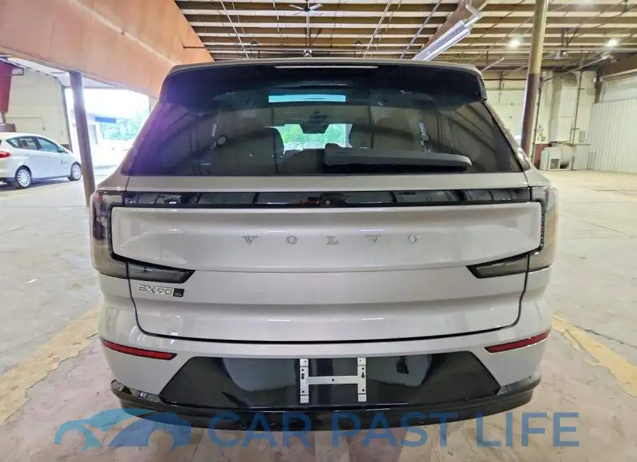 7JDEV3VL7SG017097# 6