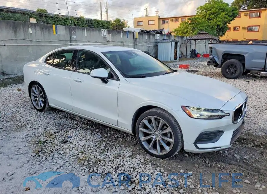 7JR102FK1LG065204# 4