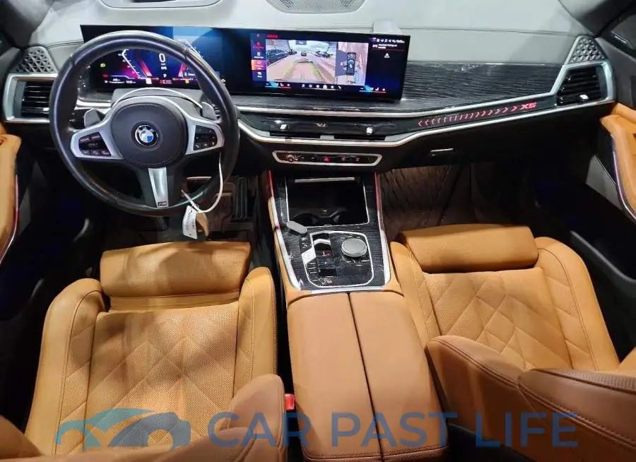 5UX13EU03R9V09042# 8