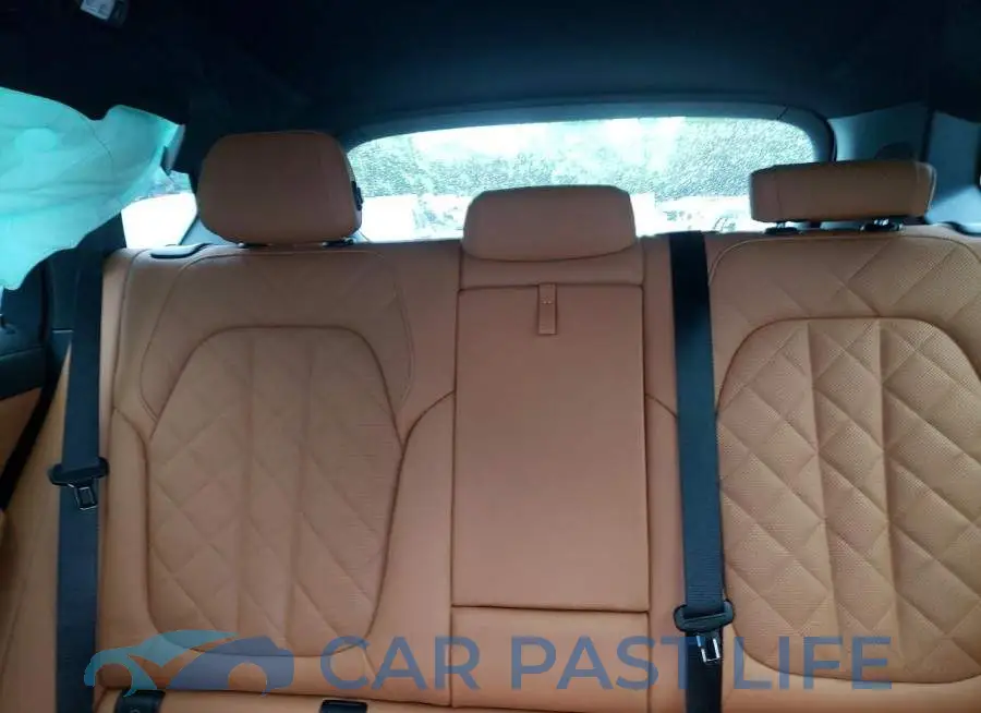 5UX23EU04T9170531# 10