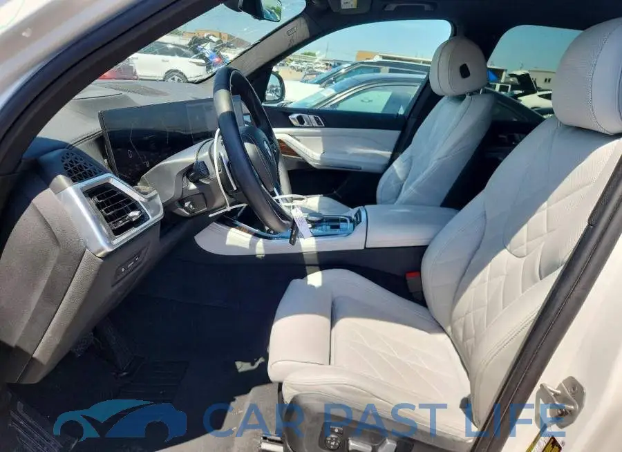 5UX23EU08R9V86848# 7