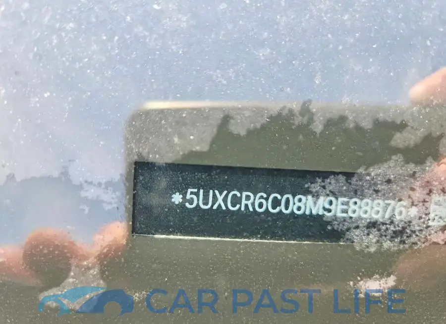 5UXCR6C08M9E88876# 14
