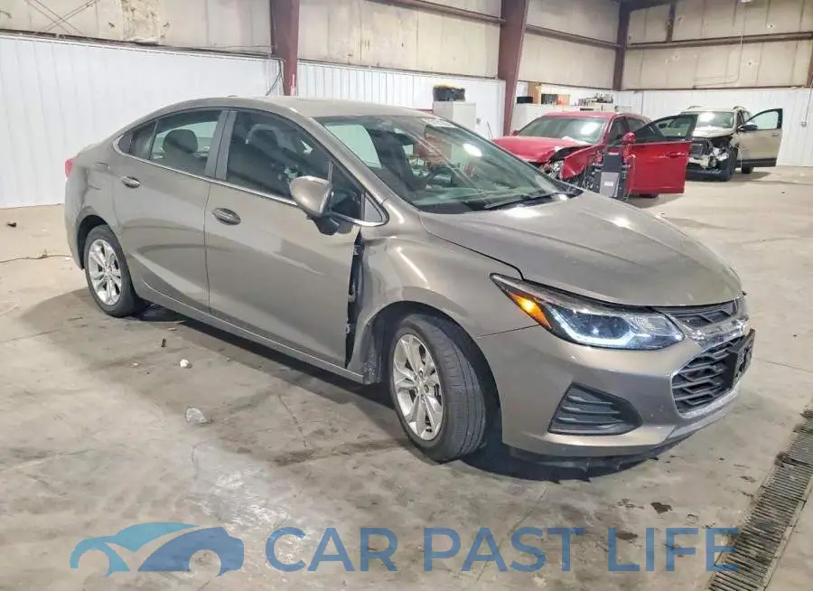1G1BE5SM3K7103889# 4