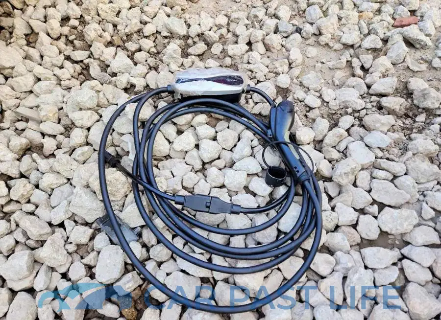 1G1RA6S53JU106719# 12