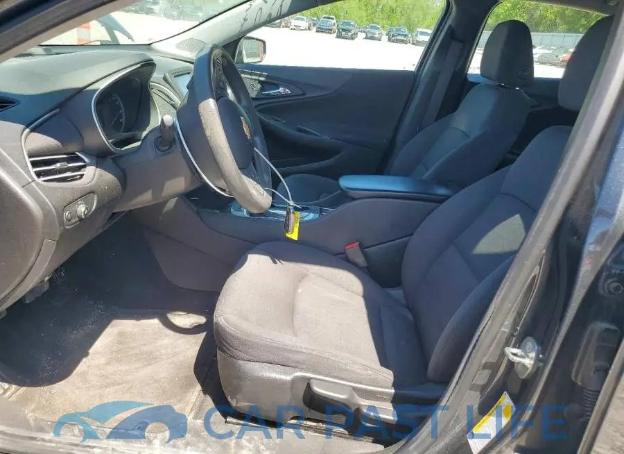 1G1ZB5ST9JF116665# 7