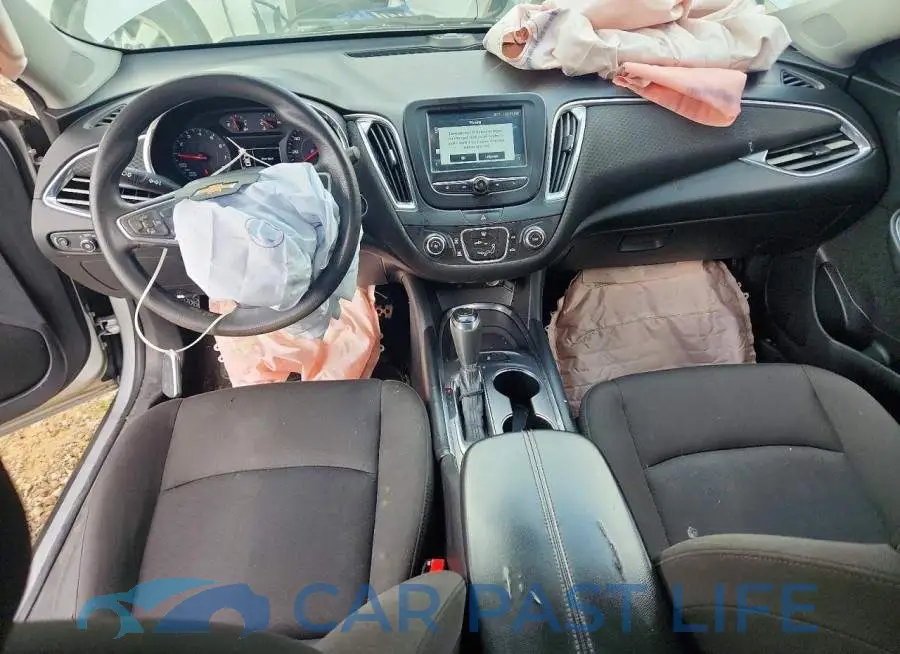 1G1ZD5ST2JF160971# 8
