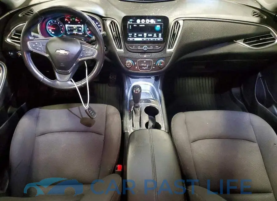 1G1ZD5ST3JF187323# 8