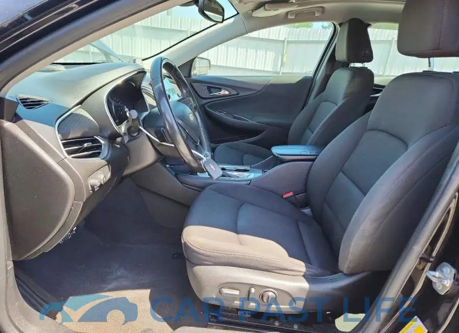 1G1ZD5ST3JF244880# 7