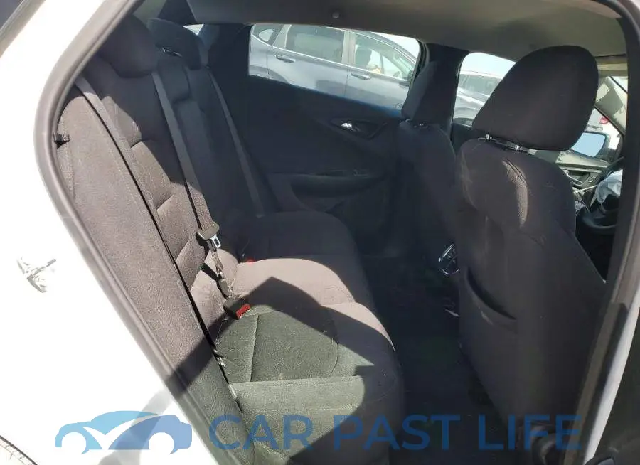 1G1ZD5ST3PF174340# 10