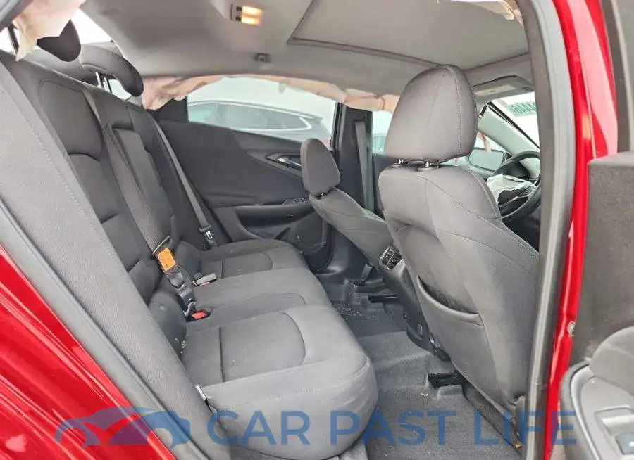 1G1ZD5ST4SF100935# 10