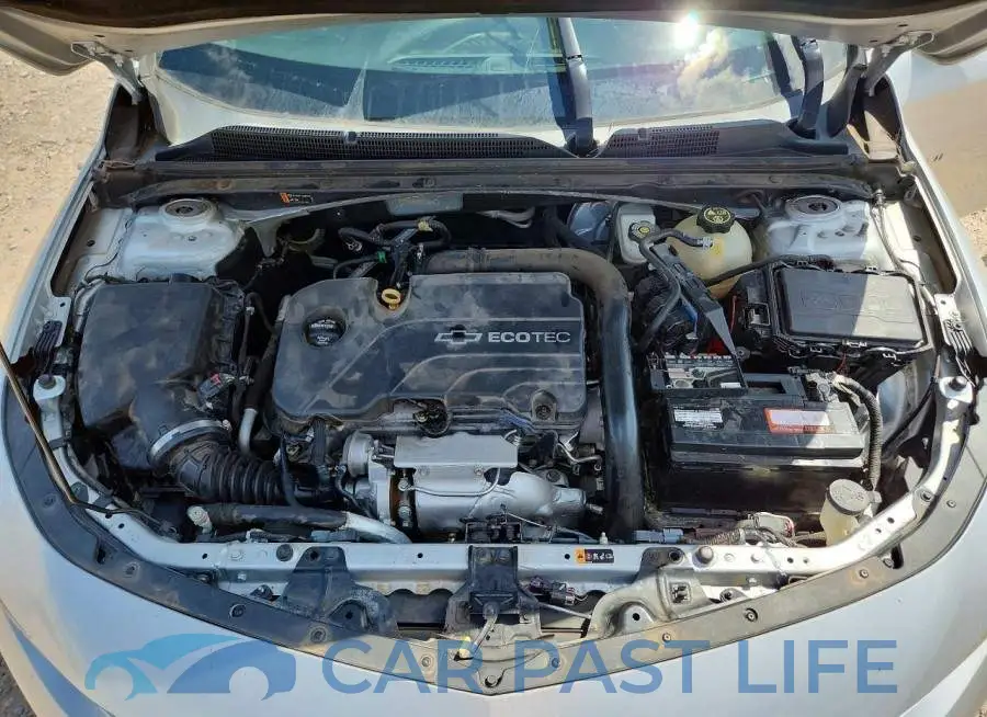 1G1ZD5ST8JF156049# 11