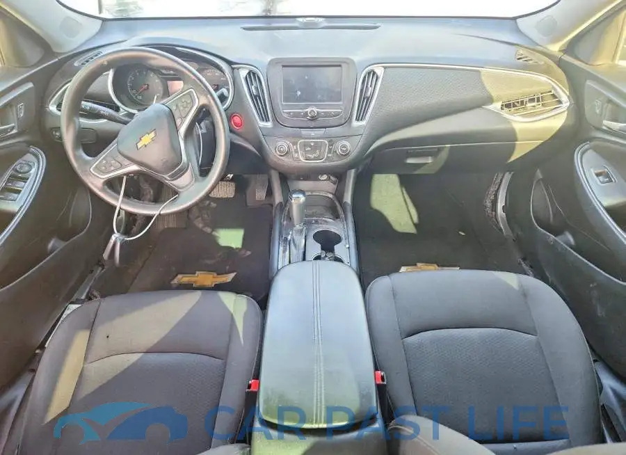 1G1ZD5ST8JF156049# 8