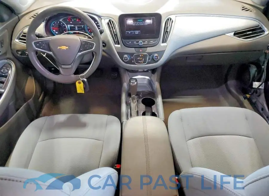 1G1ZD5ST9JF110794# 8