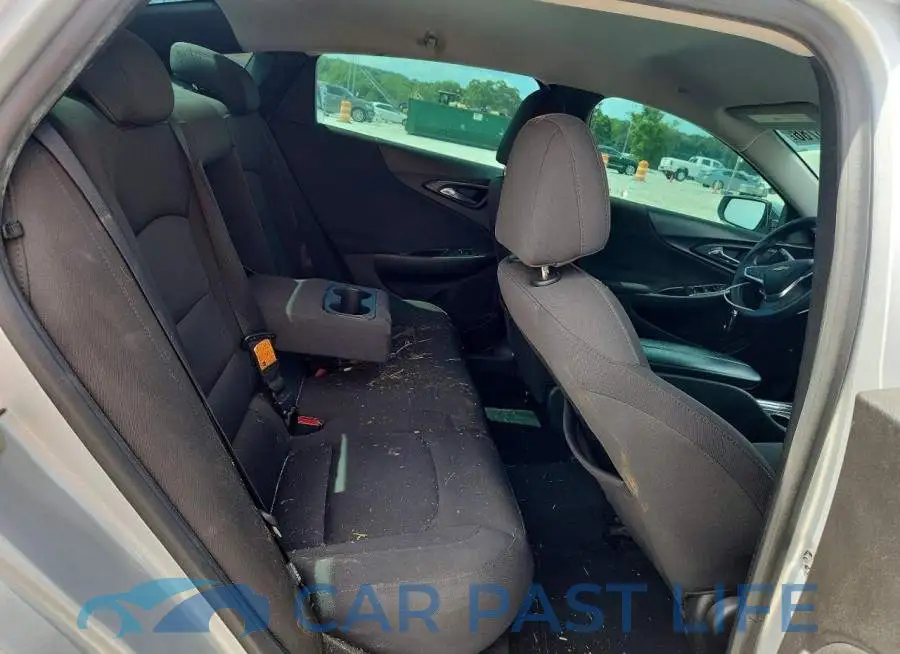 1G1ZD5ST9JF149790# 10