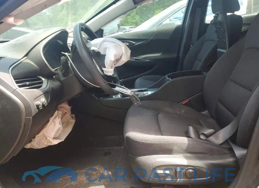 1G1ZD5ST9PF120539# 7