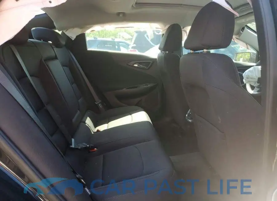 1G1ZD5ST9PF120539# 10