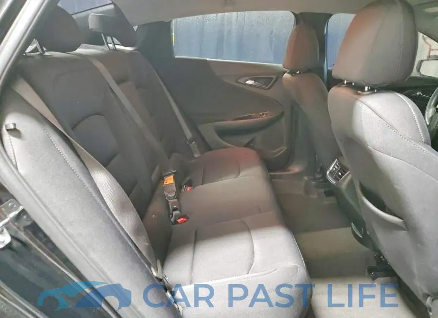 1G1ZD5ST9RF205299# 10