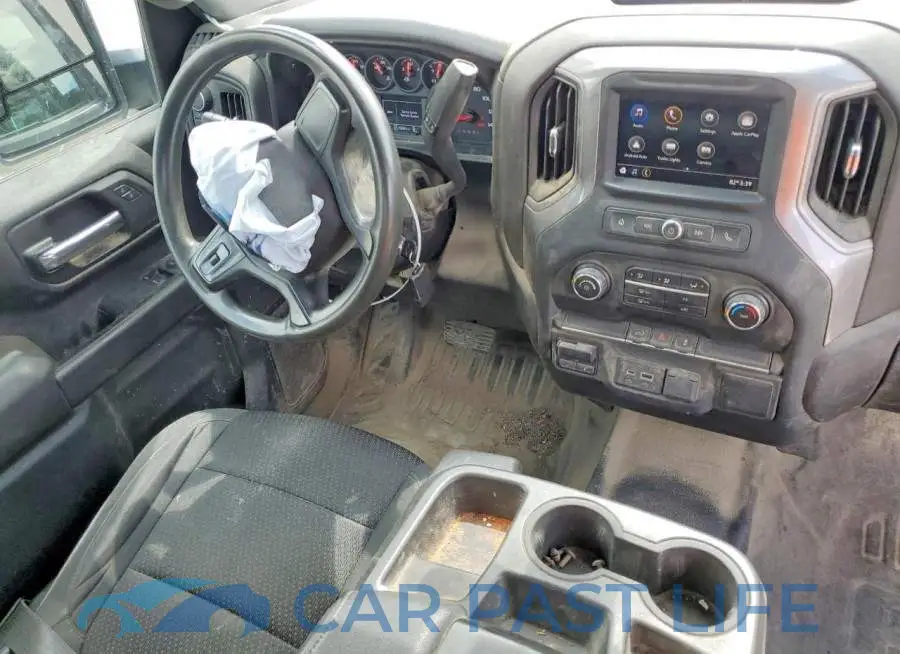 1GC3YLE72NF310670# 8