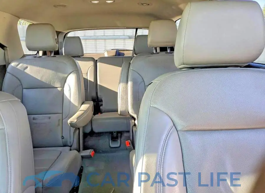 1GNEVJKW2JJ265150# 10