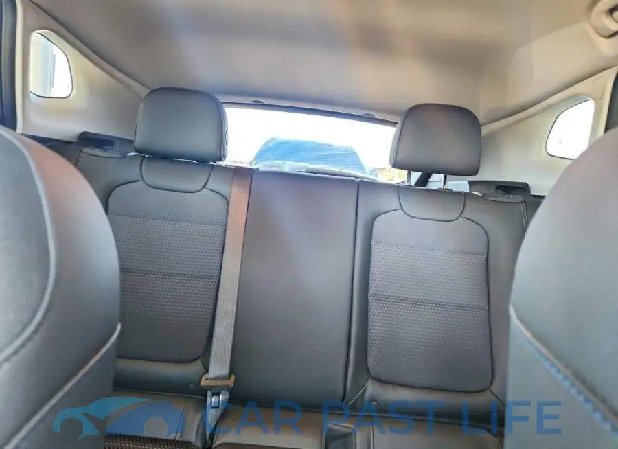 KL77LHEPXSC162601# 10