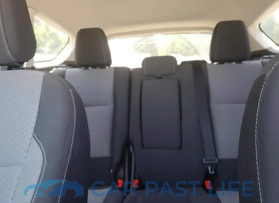 1FMCU0GD2JUA81051# 10