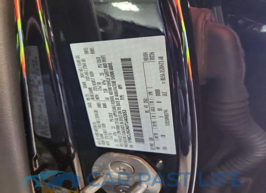 1FMCU9GN9TUA02653# 13