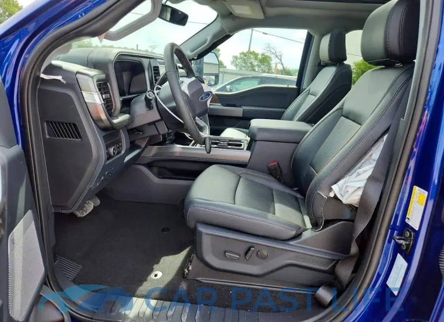 1FT8W2BT0TEC70227# 7